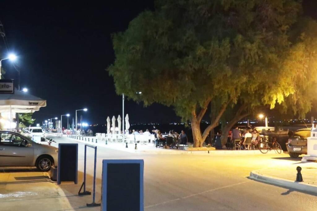 Πολυτελές Διαμέρισμα 3 Χαλκίδα-Παραλία Αυλίδος Paralia Avlidhos Dış mekan fotoğraf